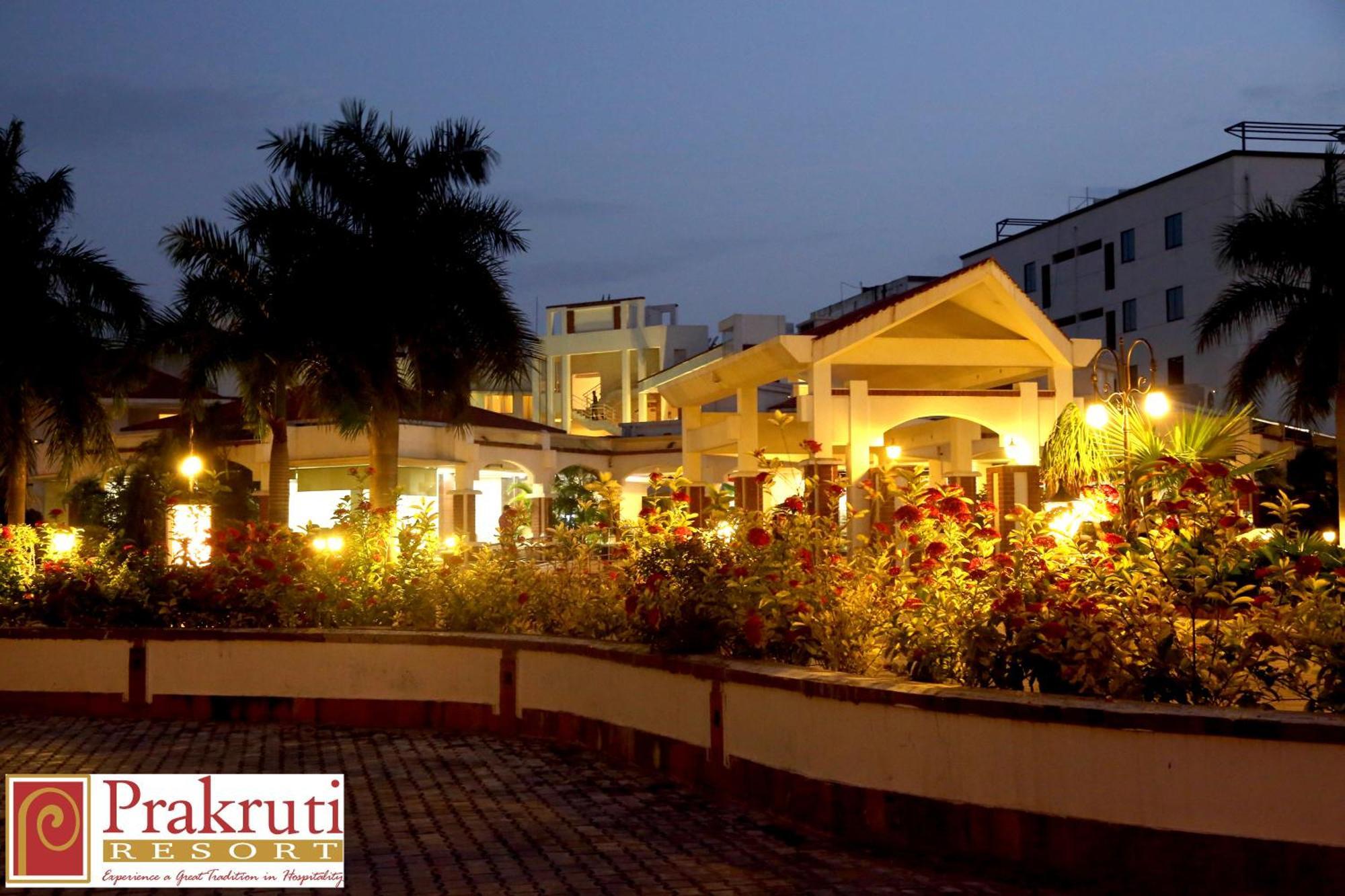 Prakruti Resort Вадодара Экстерьер фото
