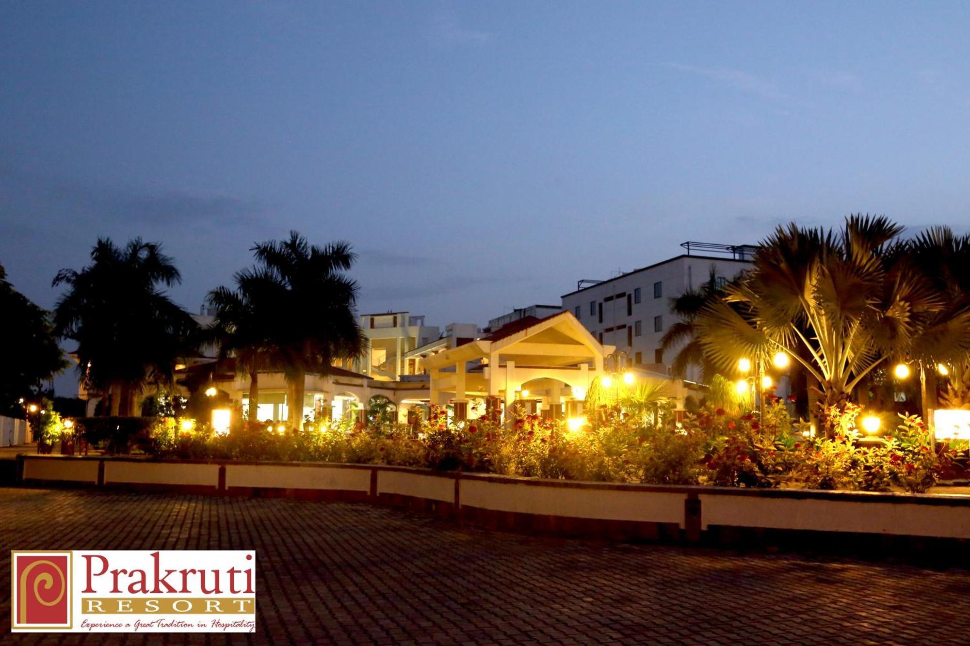 Prakruti Resort Вадодара Экстерьер фото